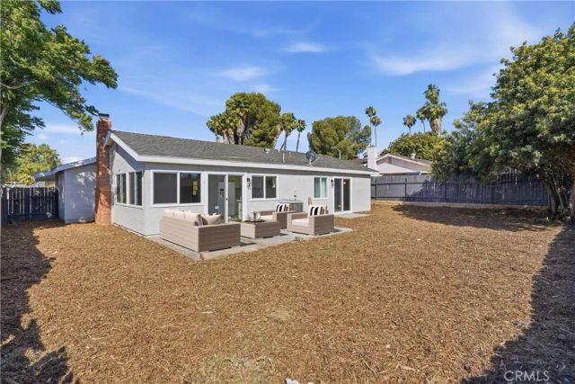 2924 Louisiana Place, Riverside, CA 92506