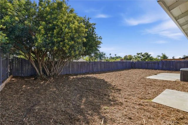 2924 Louisiana Place, Riverside, CA 92506