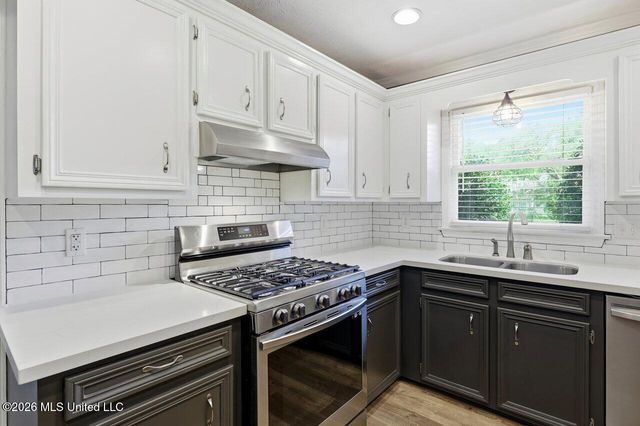 153 Oak Ridge Circle, Madison, MS 39110