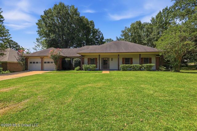 153 Oak Ridge Circle, Madison, MS 39110