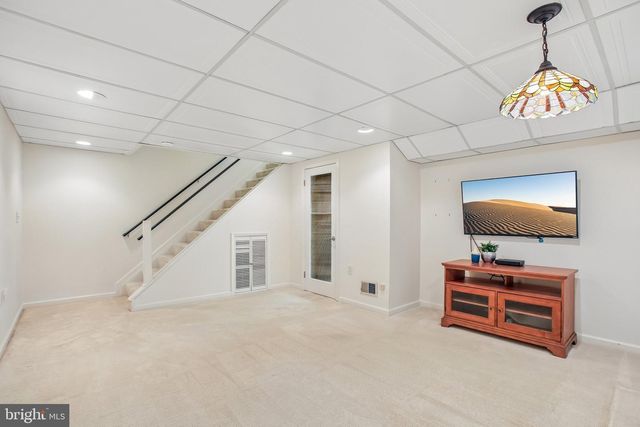 534 MILLSHIRE DR, Millersville, MD 21108
