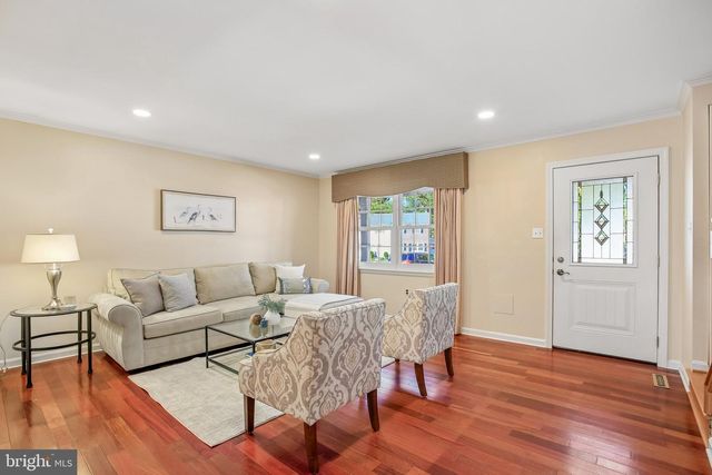 534 MILLSHIRE DR, Millersville, MD 21108
