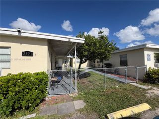 2571 NW 13th Ct 4, Fort Lauderdale, FL 33311