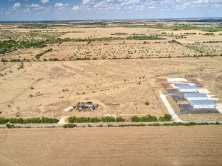 1050 County Road 308, Jarrell, TX 76537