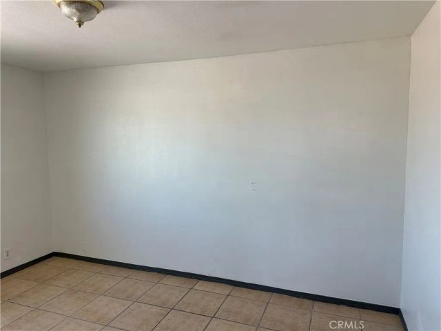 709 Caliente, Barstow, CA 92311