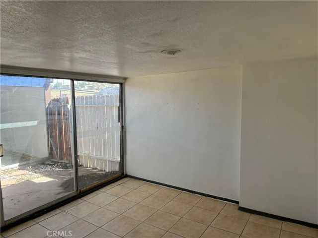 709 Caliente, Barstow, CA 92311