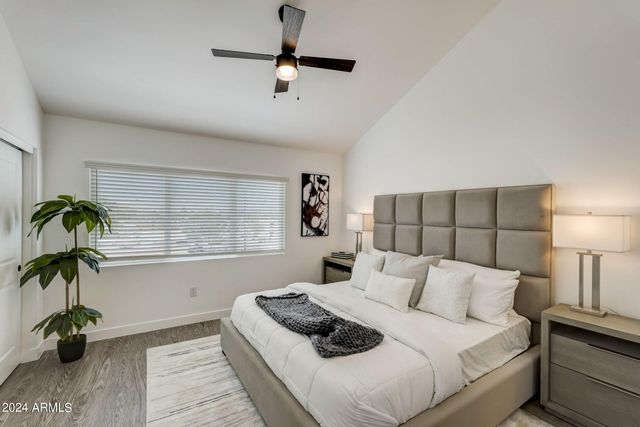 3645 E Earll Drive 18, Phoenix, AZ 85018