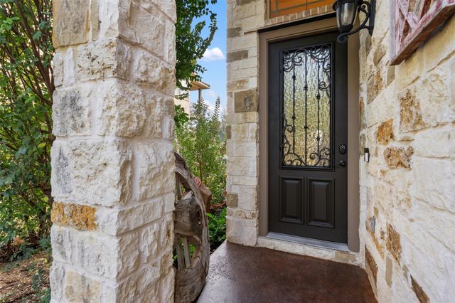 503 S Meadowlark ST A, Lakeway, TX 78734