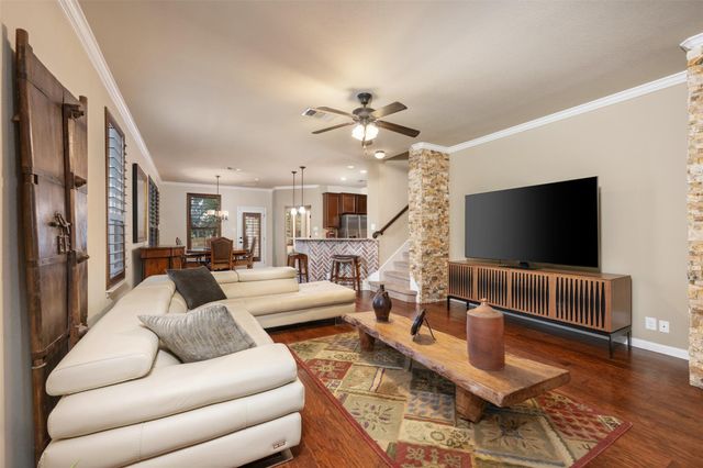 503 S Meadowlark ST A, Lakeway, TX 78734