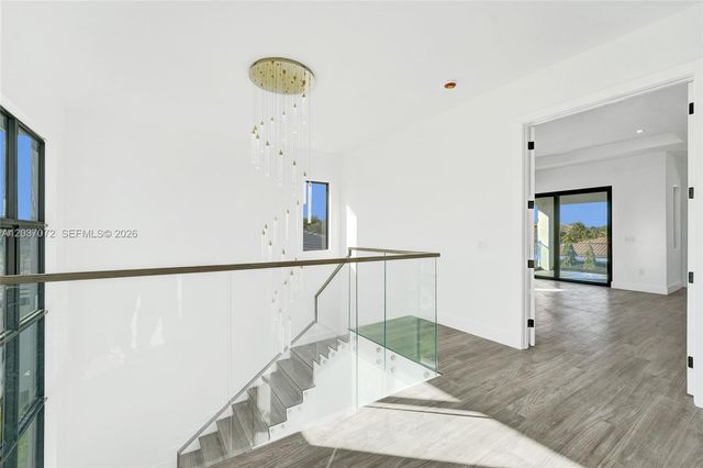 13023 Davie Oaks Drive, Davie, FL 33325