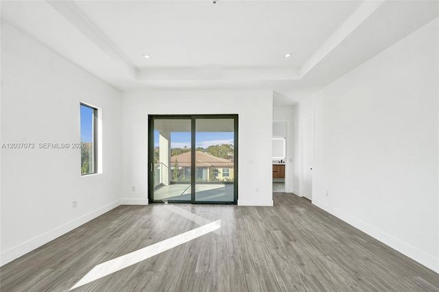 13023 Davie Oaks Drive, Davie, FL 33325