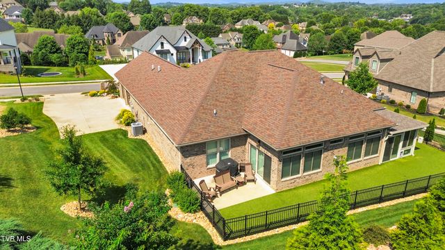 1517 Conestoga Pass, Johnson City, TN 37601