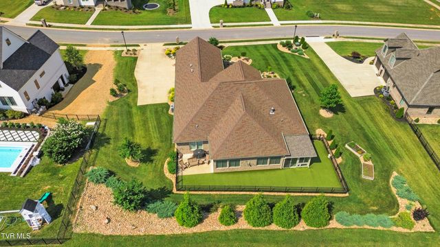 1517 Conestoga Pass, Johnson City, TN 37601