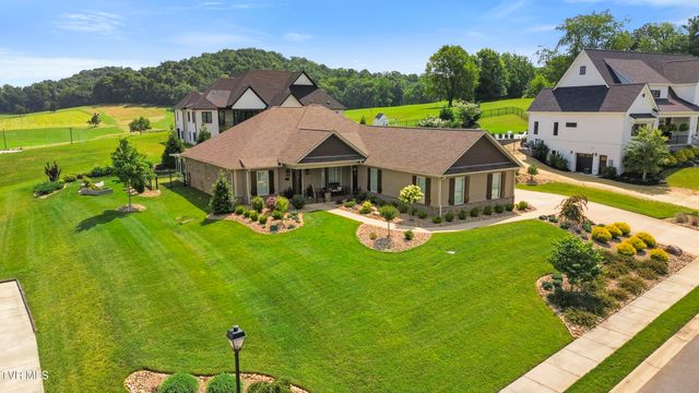 1517 Conestoga Pass, Johnson City, TN 37601