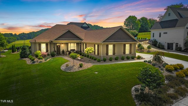 1517 Conestoga Pass, Johnson City, TN 37601