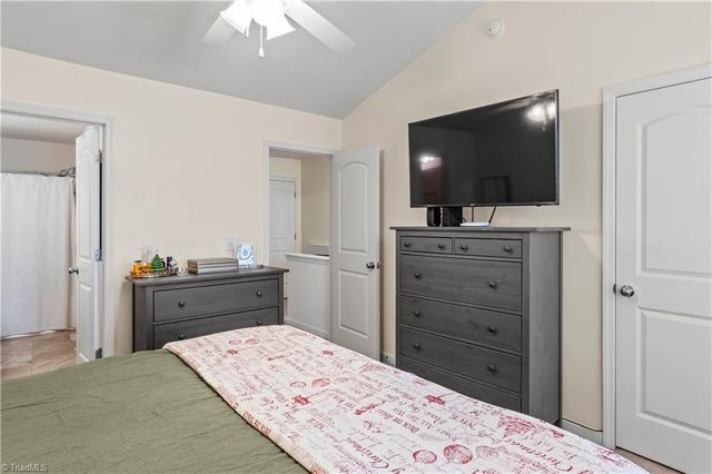 3985 Village Park Court, Winston-salem, NC 27127