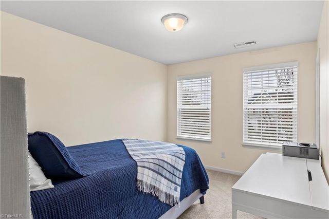 3985 Village Park Court, Winston-salem, NC 27127