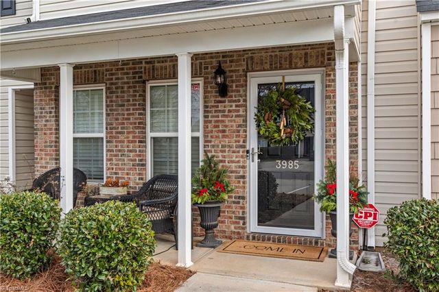 3985 Village Park Court, Winston-salem, NC 27127