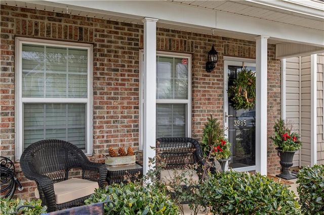 3985 Village Park Court, Winston-salem, NC 27127
