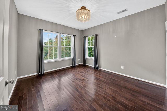 13252 SHAWNEE LN #204, Clarksburg, MD 20871