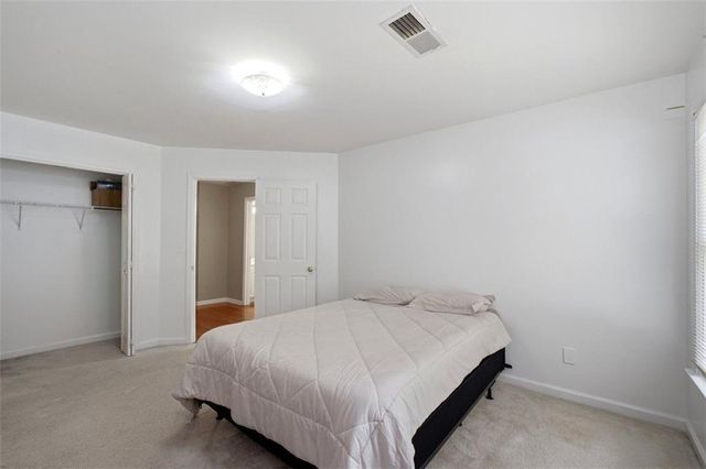 5255 Camden Lake Parkway NW, Acworth, GA 30101