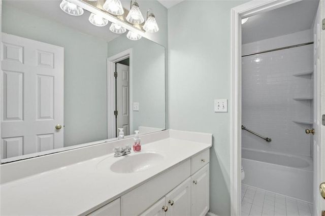 5255 Camden Lake Parkway NW, Acworth, GA 30101