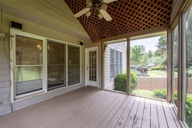 5255 Camden Lake Parkway NW, Acworth, GA 30101