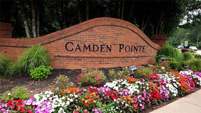 5255 Camden Lake Parkway NW, Acworth, GA 30101