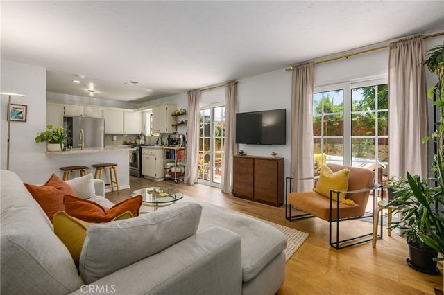 4035 Wade Street B, Los Angeles, CA 90066