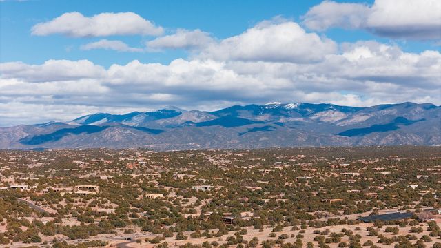 12 Tierra Antigua, Santa Fe, NM 87506