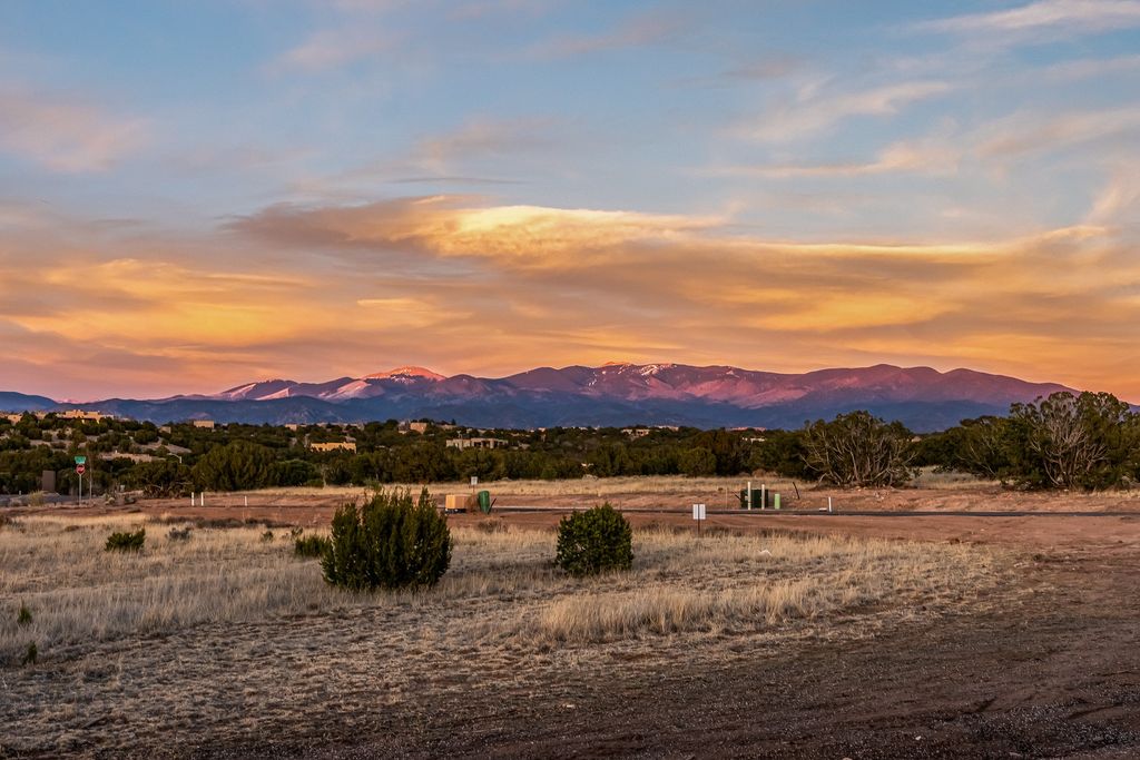 12 Tierra Antigua, Santa Fe, NM 87506