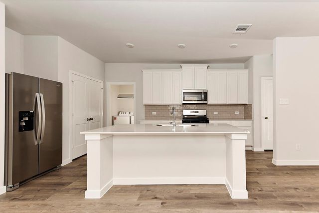 7922 Alset Drive, Magnolia, TX 77354