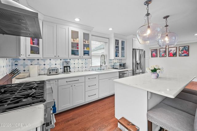 57 Villa Place, Eatontown, NJ 07724