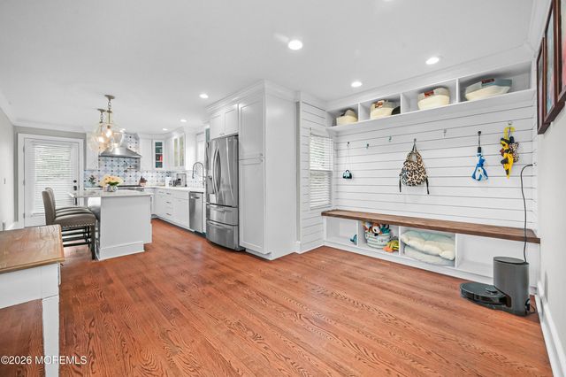 57 Villa Place, Eatontown, NJ 07724