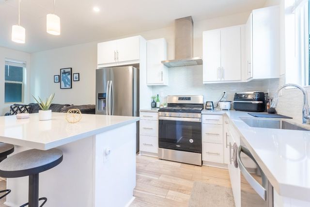 191 Log Pond Ln, Sacramento, CA 95818