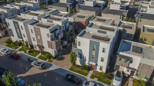 191 Log Pond Ln, Sacramento, CA 95818