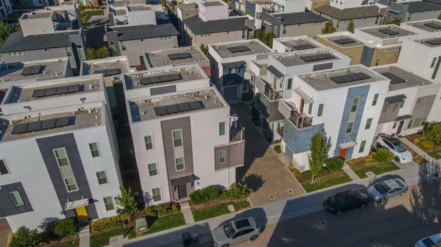 191 Log Pond Ln, Sacramento, CA 95818