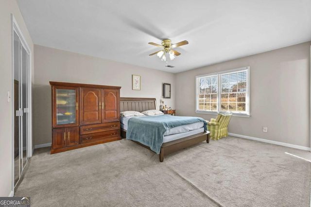 110 Amsterdam Drive SW, Lilburn, GA 30047