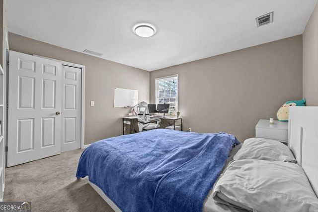 110 Amsterdam Drive SW, Lilburn, GA 30047