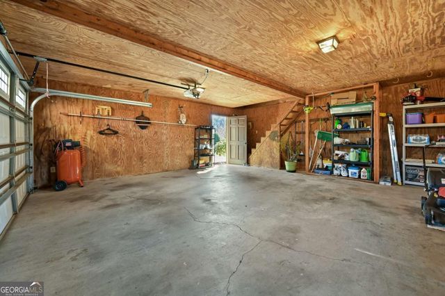 110 Amsterdam Drive SW, Lilburn, GA 30047