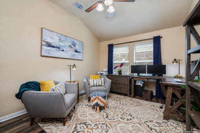 10622 Larch Grove Ct, Helotes, TX 78023