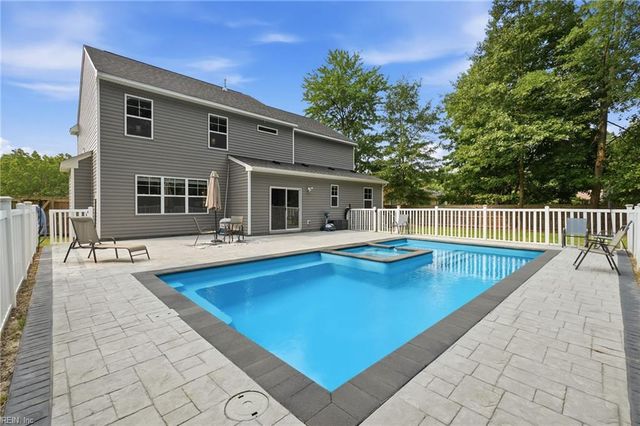 4026 Scotfield DR, Chesapeake, VA 23321