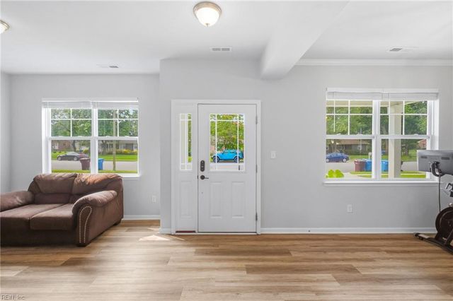 4026 Scotfield DR, Chesapeake, VA 23321