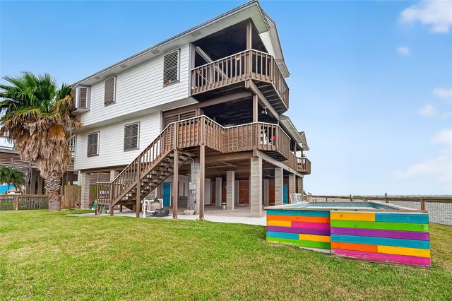 925 Bonita Street, Bayou Vista, TX 77563