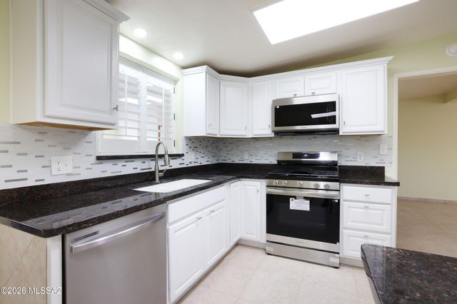 5936 E 2nd Street, Tucson, AZ 85711