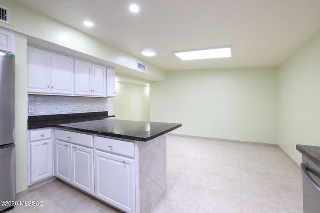 5936 E 2nd Street, Tucson, AZ 85711