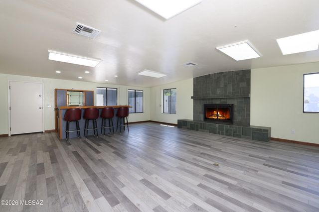 5936 E 2nd Street, Tucson, AZ 85711