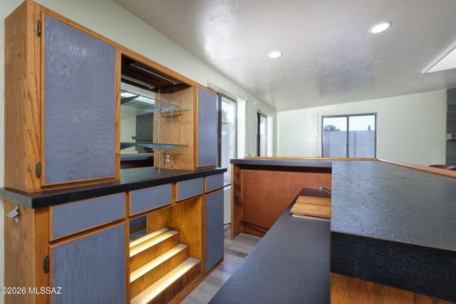 5936 E 2nd Street, Tucson, AZ 85711