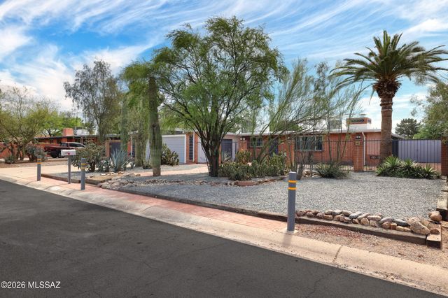 5936 E 2nd Street, Tucson, AZ 85711