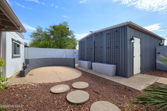 5936 E 2nd Street, Tucson, AZ 85711